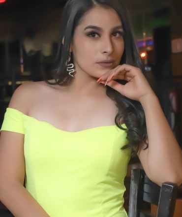 VIVIANA Edecán y modelo agencia AJ modelos Saltillo