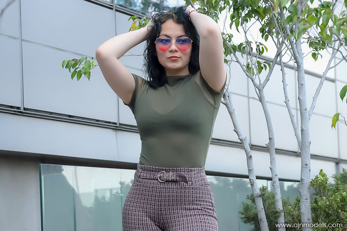 IRIS - edecán y modelo de la agencia AJ Modelos Cuauhtémoc Azcapotzalco
