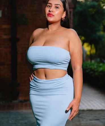 DEBANN-Edecán y modelo de la Agencia AJ modelos Monterrey